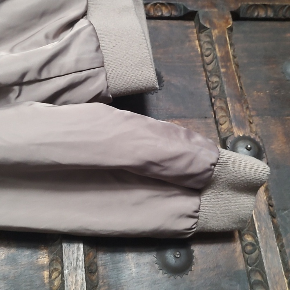 Abercrombie Satin Jacket - Picture 10 of 16